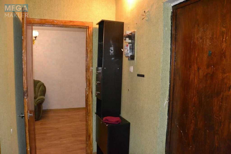 Оренда 2 кімнатної квартири, <a class="location-link" href="/kiev/" title="Недвижимость Київ">Київ</a>, <a class="location-link" href="/kiev/dneprovskij/" title="Недвижимость Дніпровський район">Дніпровський р-н</a>, Юрія Шумського вул., 10 (изображение 2)