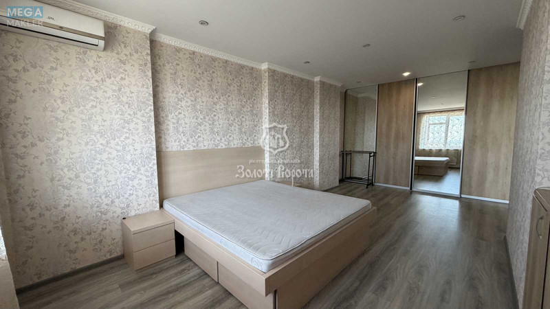 Продаж 1 кімнатної квартири (55/24/15,6), 11 пов. 34 пов. будинку, <a class="location-link" href="/kiev/" title="Недвижимость Київ">Київ</a>, <a class="location-link" href="/kiev/darnickij/" title="Недвижимость Дарницький район">Дарницький р-н</a>, Ревуцького вул., 9 (изображение 3)