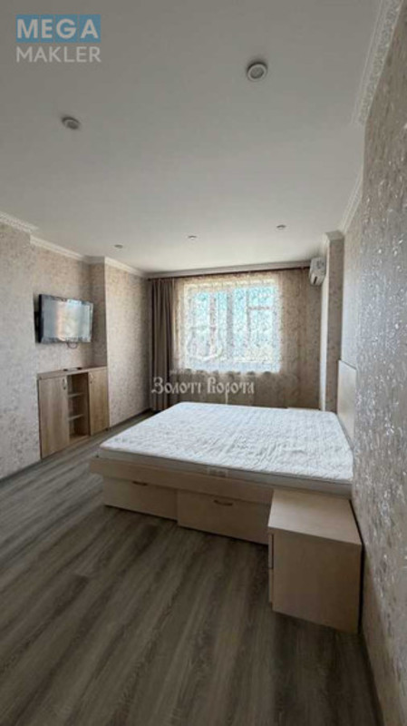 Продаж 1 кімнатної квартири (55/24/15,6), 11 пов. 34 пов. будинку, <a class="location-link" href="/kiev/" title="Недвижимость Київ">Київ</a>, <a class="location-link" href="/kiev/darnickij/" title="Недвижимость Дарницький район">Дарницький р-н</a>, Ревуцького вул., 9 (изображение 9)