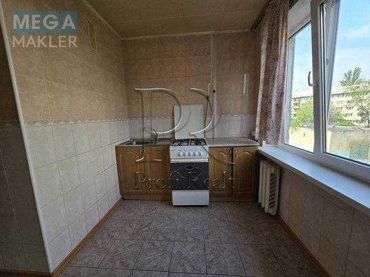 Продаж 3 кімнатної квартири (62/39/7), 5 пов. 9 пов. будинку, <a class="location-link" href="/kiev/" title="Недвижимость Київ">Київ</a>, <a class="location-link" href="/kiev/dneprovskij/" title="Недвижимость Дніпровський район">Дніпровський р-н</a>, Бойченка Олександра вулиця, 16 (изображение 2)