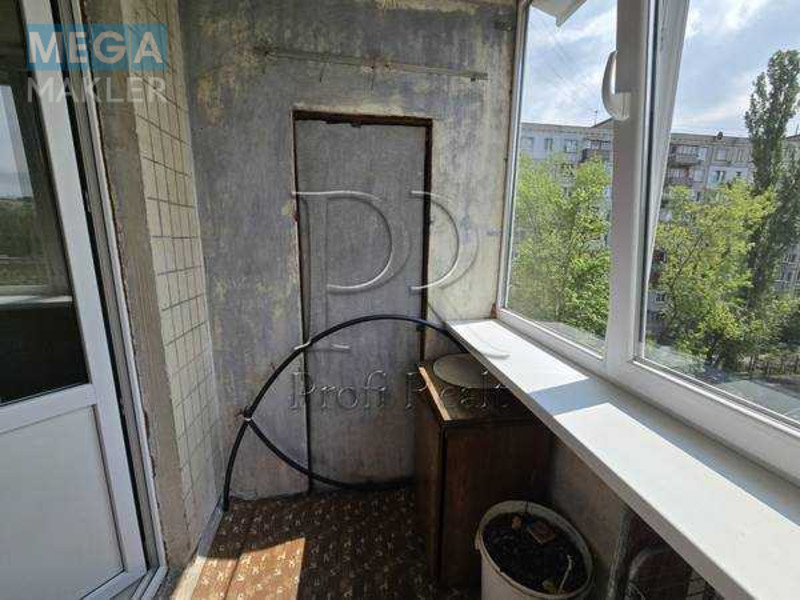 Продаж 3 кімнатної квартири (62/39/7), 5 пов. 9 пов. будинку, <a class="location-link" href="/kiev/" title="Недвижимость Київ">Київ</a>, <a class="location-link" href="/kiev/dneprovskij/" title="Недвижимость Дніпровський район">Дніпровський р-н</a>, Бойченка Олександра вулиця, 16 (изображение 12)