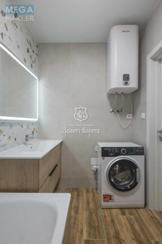 Продаж 2 кімнатної квартири (75,9/27/20,9), 11 пов. 26 пов. будинку, <a class="location-link" href="/kiev/" title="Недвижимость Київ">Київ</a>, <a class="location-link" href="/kiev/podolskij/" title="Недвижимость Подільський район">Подільський р-н</a>, Івана Виговського вул., 40/12 (изображение 17)