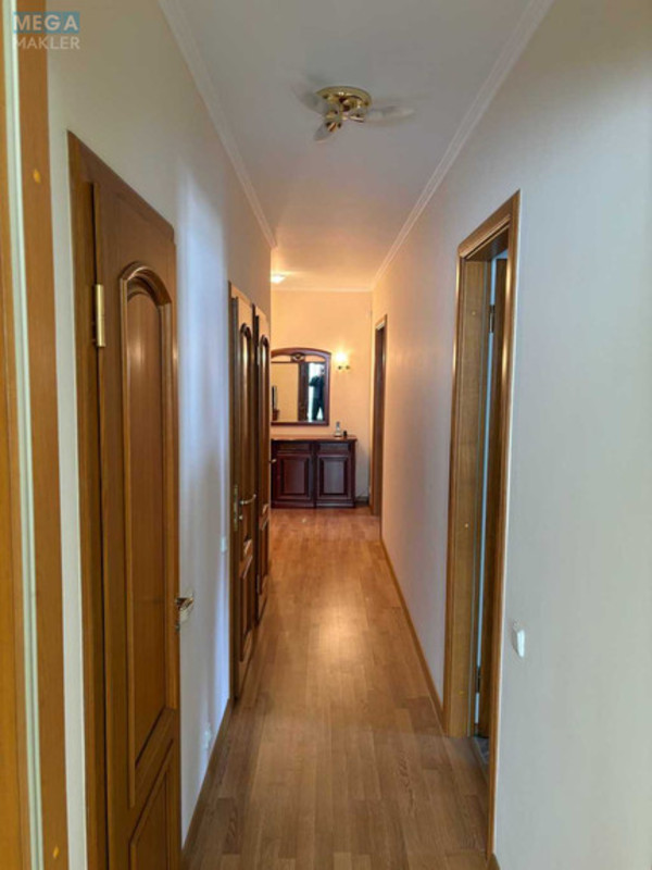 Продаж 2 кімнатної квартири (82/39/10), 11 пов. 18 пов. будинку, <a class="location-link" href="/kiev/" title="Недвижимость Київ">Київ</a>, <a class="location-link" href="/kiev/pecherskij/" title="Недвижимость Печерський район">Печерський р-н</a>, Старонаводницкая ул., 8а (изображение 14)