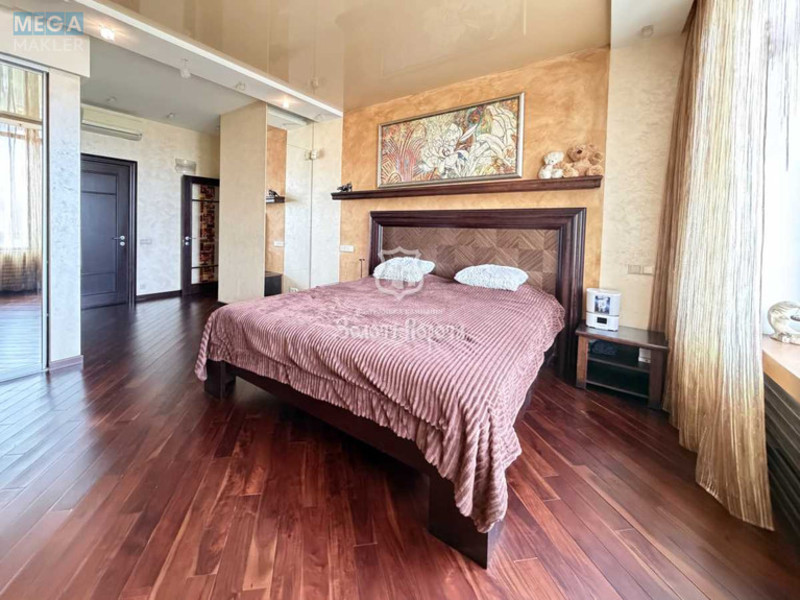 Продаж 4 кімнатної квартири (160/95/8), 7 пов. 8 пов. будинку, <a class="location-link" href="/kiev/" title="Недвижимость Київ">Київ</a>, <a class="location-link" href="/kiev/goloseevskij/" title="Недвижимость Голосіївський район">Голосіївський р-н</a>, Жилянська вул., 59 (изображение 8)