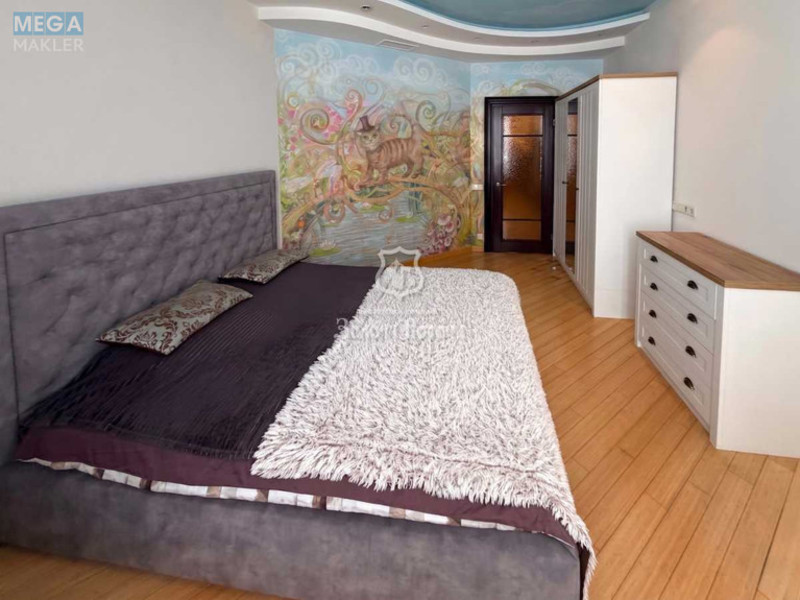 Продаж 4 кімнатної квартири (160/95/8), 7 пов. 8 пов. будинку, <a class="location-link" href="/kiev/" title="Недвижимость Київ">Київ</a>, <a class="location-link" href="/kiev/goloseevskij/" title="Недвижимость Голосіївський район">Голосіївський р-н</a>, Жилянська вул., 59 (изображение 9)
