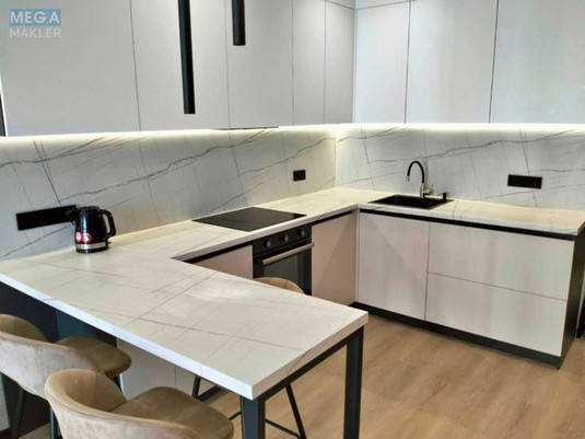 Оренда 2 кімнатної квартири, <a class="location-link" href="/kiev/" title="Недвижимость Київ">Київ</a>, <a class="location-link" href="/kiev/dneprovskij/" title="Недвижимость Дніпровський район">Дніпровський р-н</a>, Микільсько-Слобідська вул., 15 (изображение 3)