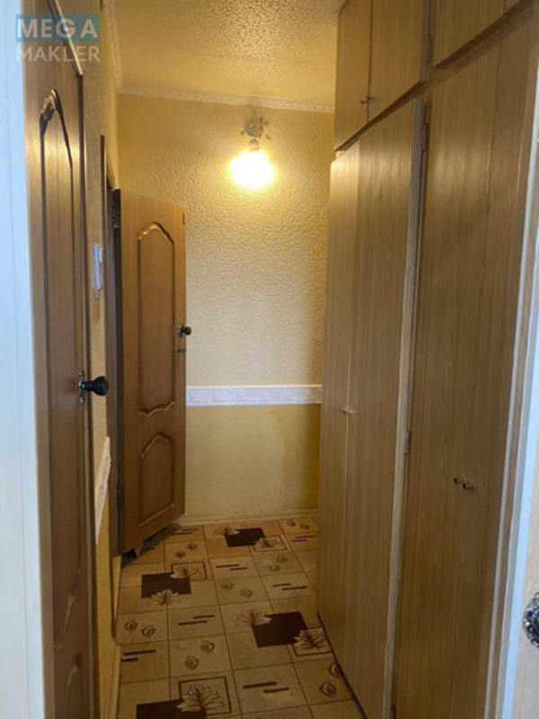 Оренда 3 кімнатної квартири, <a class="location-link" href="/kiev/" title="Недвижимость Київ">Київ</a>, <a class="location-link" href="/kiev/solomenskij/" title="Недвижимость Солом'янський район">Солом'янський р-н</a>, Вадима Гетьмана ул., 44 (изображение 22)