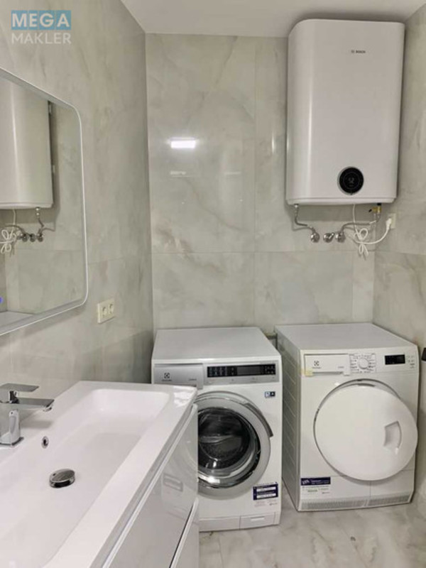 Оренда 3 кімнатної квартири, <a class="location-link" href="/kiev/" title="Недвижимость Київ">Київ</a>, <a class="location-link" href="/kiev/solomenskij/" title="Недвижимость Солом'янський район">Солом'янський р-н</a>, Михайла Максимовича вул., 32Б (изображение 11)