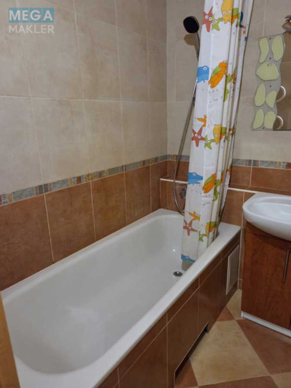 Оренда 1 кімнатної квартири, <a class="location-link" href="/kiev/" title="Недвижимость Київ">Київ</a>, <a class="location-link" href="/kiev/svyatoshinskij/" title="Недвижимость Святошинський район">Святошинський р-н</a>, Василия Верховинца ул., 10 (изображение 12)