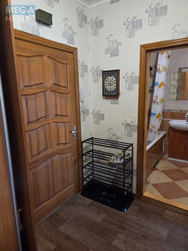 Оренда 1 кімнатної квартири, <a class="location-link" href="/kiev/" title="Недвижимость Київ">Київ</a>, <a class="location-link" href="/kiev/svyatoshinskij/" title="Недвижимость Святошинський район">Святошинський р-н</a>, Василия Верховинца ул., 10 (изображение 17)