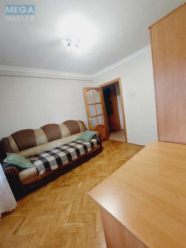 Оренда 2 кімнатної квартири, <a class="location-link" href="/kiev/" title="Недвижимость Київ">Київ</a>, <a class="location-link" href="/kiev/podolskij/" title="Недвижимость Подільський район">Подільський р-н</a>, Ивана Выговского ул., 24В (изображение 5)