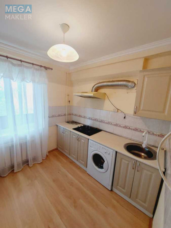 Оренда 2 кімнатної квартири, <a class="location-link" href="/kiev/" title="Недвижимость Київ">Київ</a>, <a class="location-link" href="/kiev/podolskij/" title="Недвижимость Подільський район">Подільський р-н</a>, Ивана Выговского ул., 24В (изображение 6)