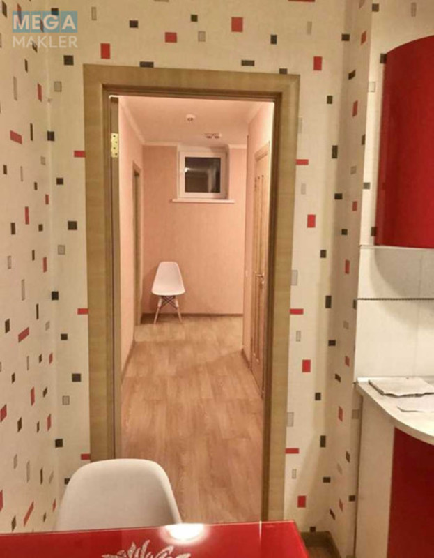Оренда 2 кімнатної квартири, <a class="location-link" href="/kiev/" title="Недвижимость Київ">Київ</a>, <a class="location-link" href="/kiev/darnickij/" title="Недвижимость Дарницький район">Дарницький р-н</a>, Урлівська вул., 23Б (изображение 6)