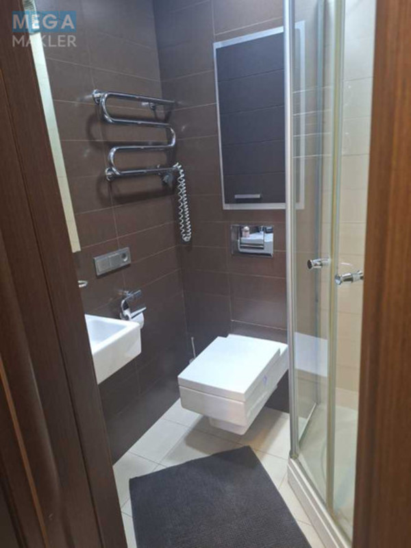 Оренда 3 кімнатної квартири, <a class="location-link" href="/kiev/" title="Недвижимость Київ">Київ</a>, <a class="location-link" href="/kiev/goloseevskij/" title="Недвижимость Голосіївський район">Голосіївський р-н</a>, Феодосийский пер., 14а (изображение 2)