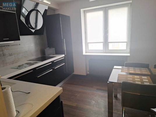 Оренда 3 кімнатної квартири, <a class="location-link" href="/kiev/" title="Недвижимость Київ">Київ</a>, <a class="location-link" href="/kiev/goloseevskij/" title="Недвижимость Голосіївський район">Голосіївський р-н</a>, Феодосийский пер., 14а (изображение 9)