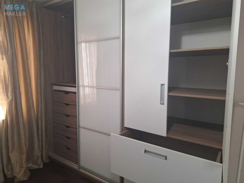 Оренда 3 кімнатної квартири, <a class="location-link" href="/kiev/" title="Недвижимость Київ">Київ</a>, <a class="location-link" href="/kiev/goloseevskij/" title="Недвижимость Голосіївський район">Голосіївський р-н</a>, Феодосийский пер., 14а (изображение 15)