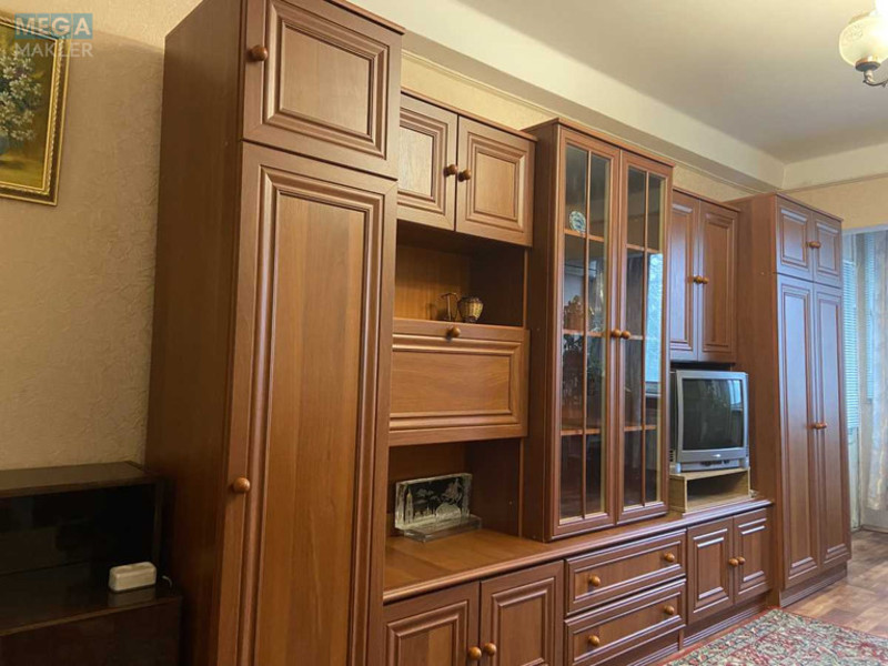 Оренда 1 кімнатної квартири, <a class="location-link" href="/kiev/" title="Недвижимость Київ">Київ</a>, <a class="location-link" href="/kiev/obolonskij/" title="Недвижимость Оболонський район">Оболонський р-н</a>, Богатирська вул., 2 (изображение 2)