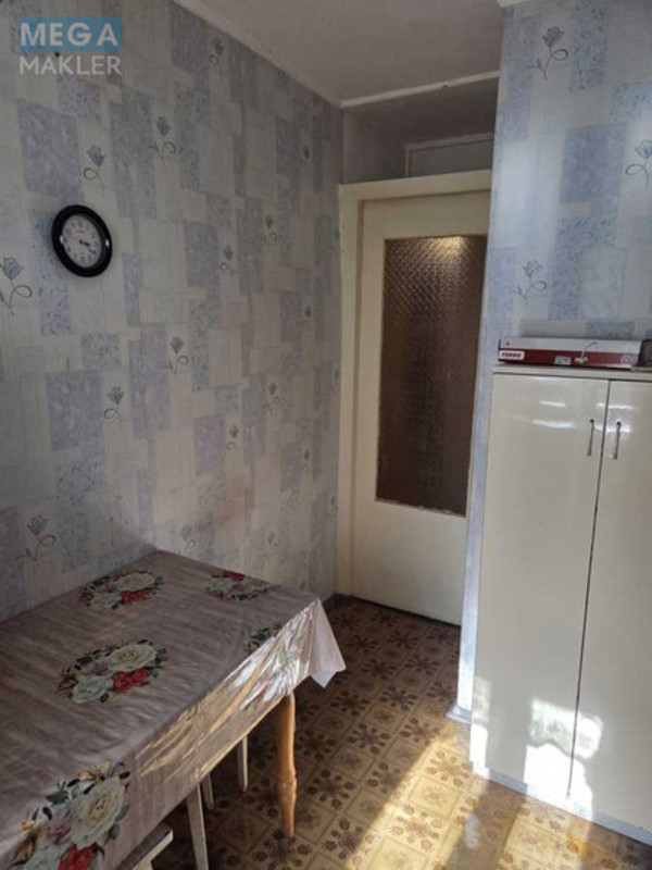 Оренда 1 кімнатної квартири, <a class="location-link" href="/kiev/" title="Недвижимость Київ">Київ</a>, <a class="location-link" href="/kiev/svyatoshinskij/" title="Недвижимость Святошинський район">Святошинський р-н</a>, Михайла Котельникова вул., 87 (изображение 4)