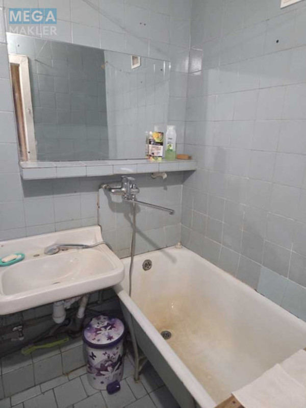 Оренда 1 кімнатної квартири, <a class="location-link" href="/kiev/" title="Недвижимость Київ">Київ</a>, <a class="location-link" href="/kiev/svyatoshinskij/" title="Недвижимость Святошинський район">Святошинський р-н</a>, Михайла Котельникова вул., 87 (изображение 11)