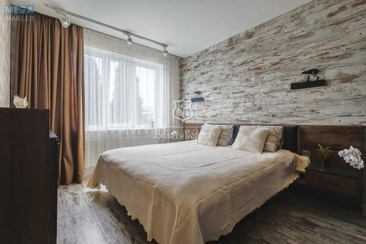 Продаж дома, 2&nbsp;поверху, 60&nbsp;кв.м, 2&nbsp;кімнати, ділянка 1,40&nbsp;сотка, <a class="location-link" href="/brovary/" title="Недвижимость Бровари">Бровари</a>, Київська вул., 242/2 (изображение 6)