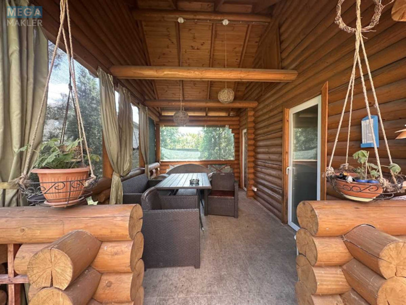 Продаж дома, 2&nbsp;поверху, 283&nbsp;кв.м, 4&nbsp;кімнати, ділянка 8&nbsp;соток, <a class="location-link" href="/kiev/" title="Недвижимость Київ">Київ</a>, <a class="location-link" href="/kiev/darnickij/" title="Недвижимость Дарницький район">Дарницький р-н</a>, 139-я Садовая ул. (изображение 14)