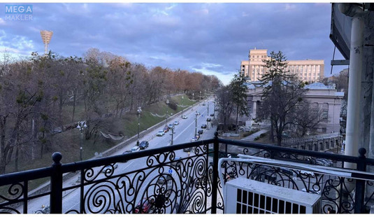 Продаж 7 кімнатної квартири (309/117/10), 5 пов. 7 пов. будинку, <a class="location-link" href="/kiev/" title="Недвижимость Київ">Київ</a>, <a class="location-link" href="/kiev/pecherskij/" title="Недвижимость Печерський район">Печерський р-н</a>, Музейний пров., 2 (изображение 11)