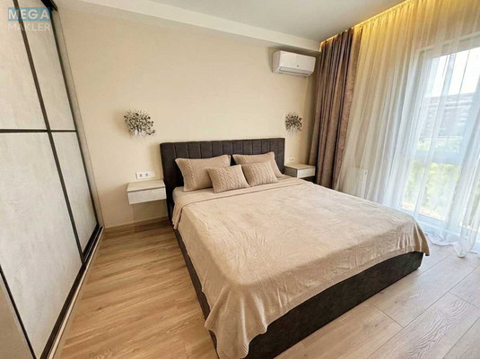 Продаж 1 кімнатної квартири (42/?/?), 5 пов. 21 пов. будинку, <a class="location-link" href="/kiev/" title="Недвижимость Київ">Київ</a>, <a class="location-link" href="/kiev/goloseevskij/" title="Недвижимость Голосіївський район">Голосіївський р-н</a>, Михайла Максимовича вул., 24 (изображение 9)