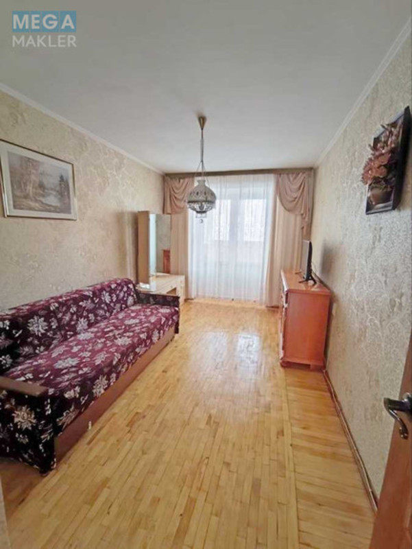 Продаж 3 кімнатної квартири (70/40/10), 4 пов. 9 пов. будинку, <a class="location-link" href="/kiev/" title="Недвижимость Київ">Київ</a>, <a class="location-link" href="/kiev/solomenskij/" title="Недвижимость Солом'янський район">Солом'янський р-н</a>, Сімї Ідзиковських вул., 25 (изображение 9)