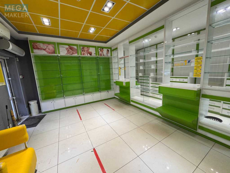Продаж комерційної нерухомості, 75&nbsp;кв.м, под офис, <a class="location-link" href="/kiev/" title="Недвижимость Київ">Київ</a>, <a class="location-link" href="/kiev/svyatoshinskij/" title="Недвижимость Святошинський район">Святошинський р-н</a>, Клавдіївська вул., 40д (изображение 3)
