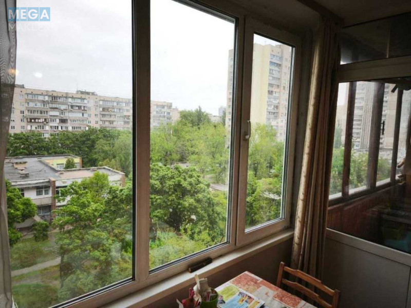 Продаж 2 кімнатної квартири (48/29/7), 7 пов. 9 пов. будинку, <a class="location-link" href="/kiev/" title="Недвижимость Київ">Київ</a>, <a class="location-link" href="/kiev/dneprovskij/" title="Недвижимость Дніпровський район">Дніпровський р-н</a>, Митрополита Андрея Шептицького пров., 24 (изображение 11)