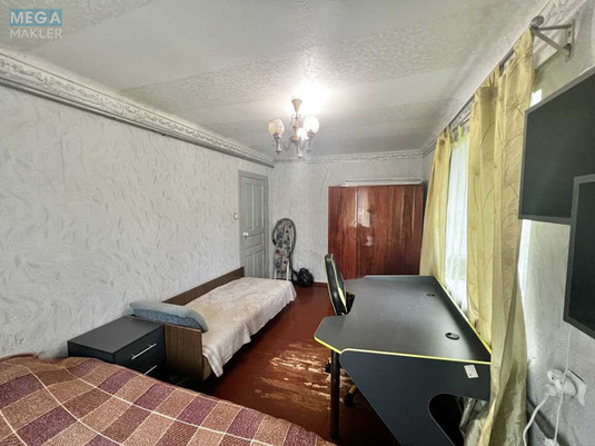Продаж дома, 1&nbsp; поверх, 140&nbsp;кв.м, 6&nbsp;кімнат, ділянка 10&nbsp;соток, <a class="location-link" href="/fastov/" title="Недвижимость Фастів">Фастів</a>, <a class="location-link" href="/fastov/obolonskij/" title="Недвижимость Оболонский район">Оболонский р-н</a>, Лянгасова, 72 (изображение 11)