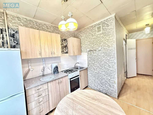 Продаж 1 кімнатної квартири (36/18/6), 3 пов. 9 пов. будинку, <a class="location-link" href="/kiev/" title="Недвижимость Київ">Київ</a>, <a class="location-link" href="/kiev/obolonskij/" title="Недвижимость Оболонський район">Оболонський р-н</a>, Северная ул., 50 (изображение 10)