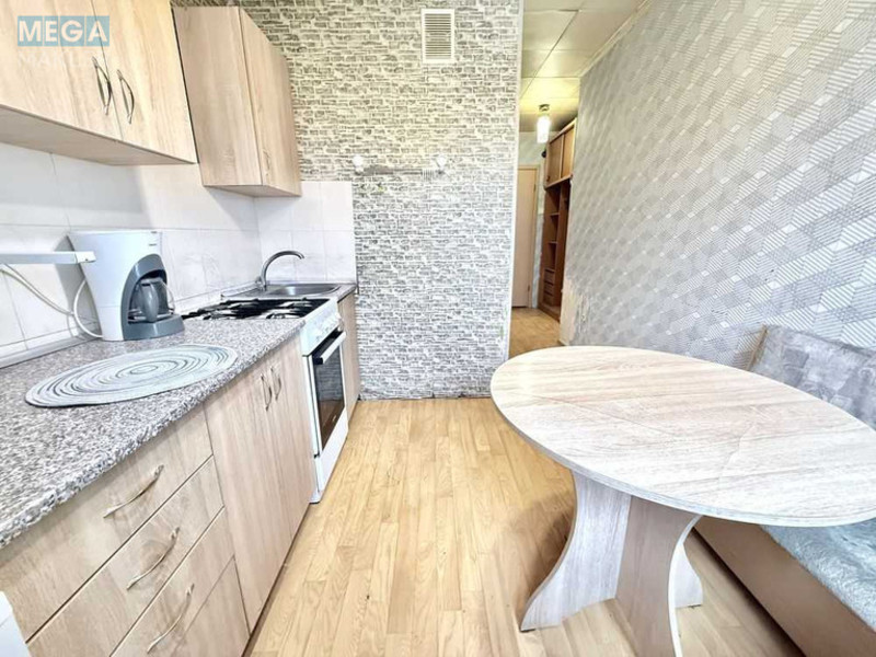 Продаж 1 кімнатної квартири (36/18/6), 3 пов. 9 пов. будинку, <a class="location-link" href="/kiev/" title="Недвижимость Київ">Київ</a>, <a class="location-link" href="/kiev/obolonskij/" title="Недвижимость Оболонський район">Оболонський р-н</a>, Северная ул., 50 (изображение 12)