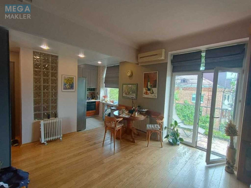 Продаж 2 кімнатної квартири (77/?/15), 5 пов. 5 пов. будинку, <a class="location-link" href="/kiev/" title="Недвижимость Київ">Київ</a>, <a class="location-link" href="/kiev/pecherskij/" title="Недвижимость Печерський район">Печерський р-н</a>, Професора Підвисоцького вул., 10 (изображение 2)