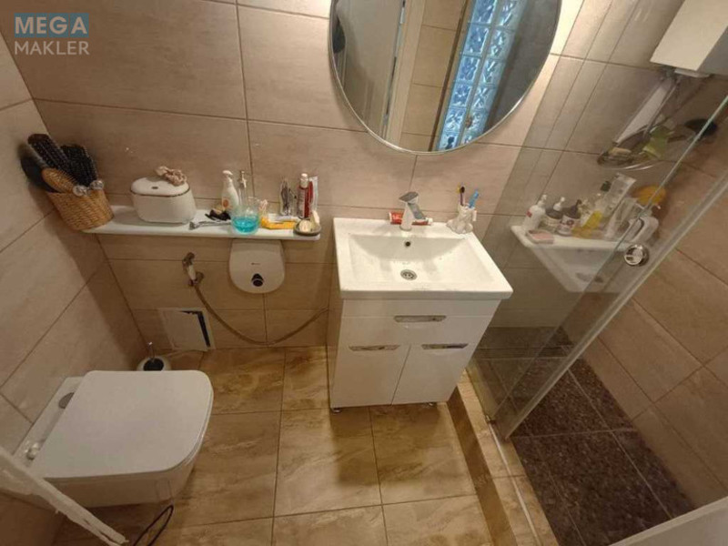 Продаж 2 кімнатної квартири (77/?/15), 5 пов. 5 пов. будинку, <a class="location-link" href="/kiev/" title="Недвижимость Київ">Київ</a>, <a class="location-link" href="/kiev/pecherskij/" title="Недвижимость Печерський район">Печерський р-н</a>, Професора Підвисоцького вул., 10 (изображение 6)