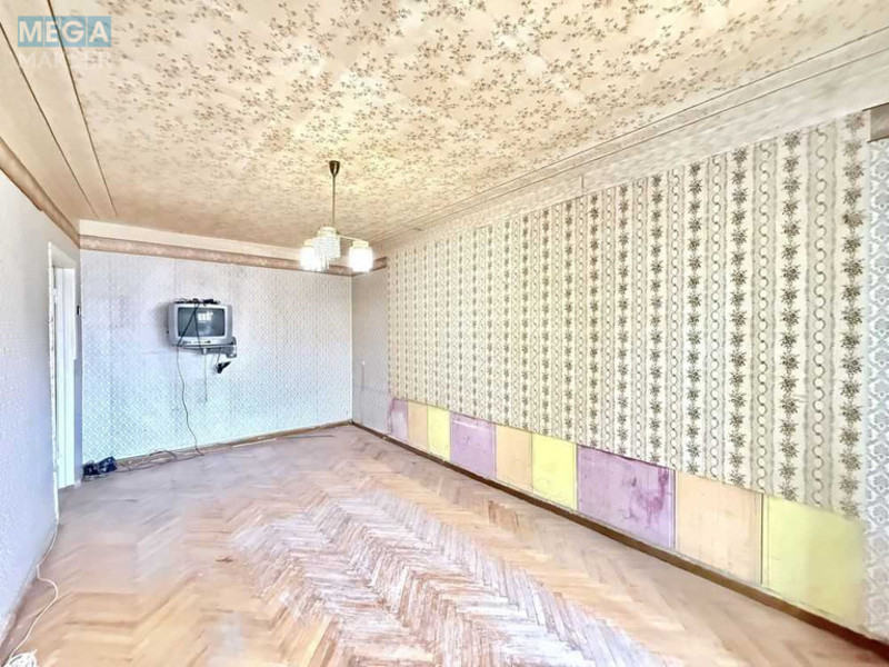 Продаж 1 кімнатної квартири (32/16/6), 2 пов. 5 пов. будинку, <a class="location-link" href="/kiev/" title="Недвижимость Київ">Київ</a>, <a class="location-link" href="/kiev/solomenskij/" title="Недвижимость Солом'янський район">Солом'янський р-н</a>, Стадионная ул., 21/1 (изображение 3)