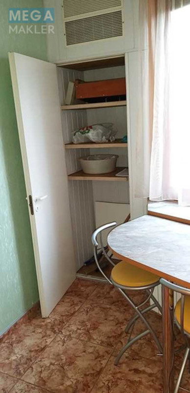 Оренда 3 кімнатної квартири, <a class="location-link" href="/kiev/" title="Недвижимость Київ">Київ</a>, <a class="location-link" href="/kiev/svyatoshinskij/" title="Недвижимость Святошинський район">Святошинський р-н</a>, Семашка вул., 15 (изображение 9)