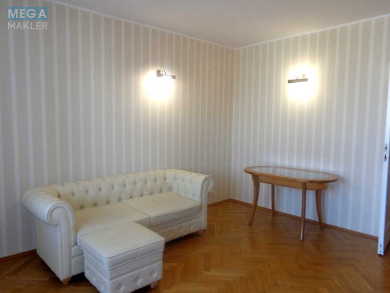Продаж 3 кімнатної квартири (82/52/10), 16 пов. 16 пов. будинку, <a class="location-link" href="/kiev/" title="Недвижимость Київ">Київ</a>, <a class="location-link" href="/kiev/pecherskij/" title="Недвижимость Печерський район">Печерський р-н</a>, Генерала Алмазова вул., 6 (изображение 8)