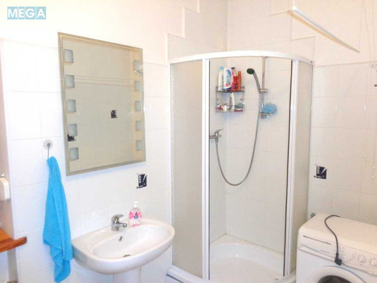 Продаж дома, 2&nbsp;поверху, 143&nbsp;кв.м, 4&nbsp;кімнати, ділянка 12&nbsp;соток, <a class="location-link" href="/lipovij-skitok/" title="Недвижимость Липовий Скиток">Липовий Скиток</a>, Озерна, 12 (изображение 22)