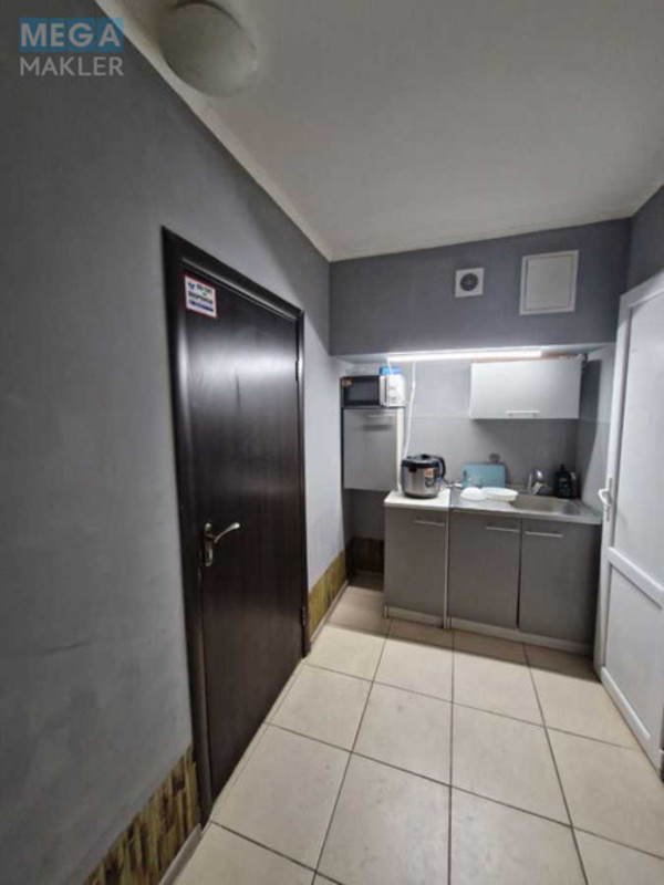 Продаж комерційної нерухомості, 108&nbsp;кв.м, под офис, <a class="location-link" href="/kiev/" title="Недвижимость Київ">Київ</a>, <a class="location-link" href="/kiev/pecherskij/" title="Недвижимость Печерський район">Печерський р-н</a>, Рыбальская ул., 13 (изображение 11)