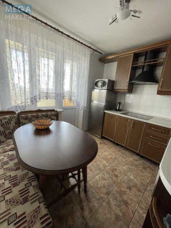 Оренда 2 кімнатної квартири, <a class="location-link" href="/kiev/" title="Недвижимость Київ">Київ</a>, <a class="location-link" href="/kiev/svyatoshinskij/" title="Недвижимость Святошинський район">Святошинський р-н</a>, Симиренко ул., 12Б (изображение 6)