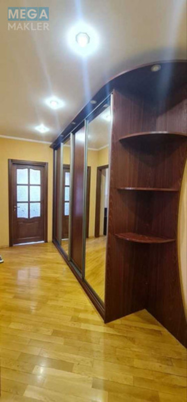 Оренда 2 кімнатної квартири, <a class="location-link" href="/kiev/" title="Недвижимость Київ">Київ</a>, <a class="location-link" href="/kiev/dneprovskij/" title="Недвижимость Дніпровський район">Дніпровський р-н</a>, Верховного Совета бульв., 14Б (изображение 11)