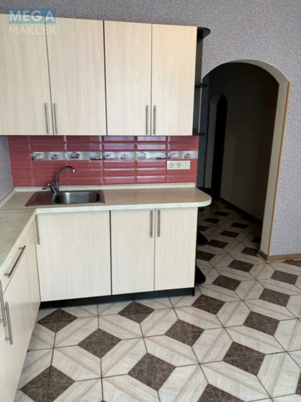 Оренда 2 кімнатної квартири, <a class="location-link" href="/kiev/" title="Недвижимость Київ">Київ</a>, <a class="location-link" href="/kiev/darnickij/" title="Недвижимость Дарницький район">Дарницький р-н</a>, Здолбуновская ул., 13 (изображение 4)