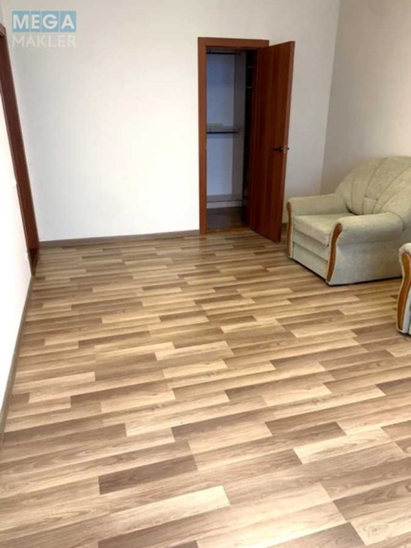 Оренда 2 кімнатної квартири, <a class="location-link" href="/kiev/" title="Недвижимость Київ">Київ</a>, <a class="location-link" href="/kiev/darnickij/" title="Недвижимость Дарницький район">Дарницький р-н</a>, Здолбуновская ул., 13 (изображение 16)