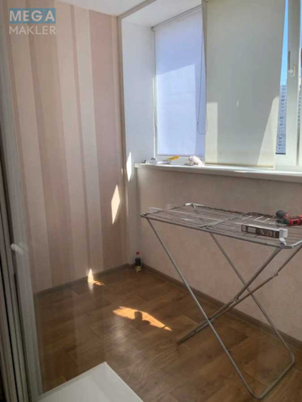Оренда 2 кімнатної квартири, <a class="location-link" href="/kiev/" title="Недвижимость Київ">Київ</a>, <a class="location-link" href="/kiev/darnickij/" title="Недвижимость Дарницький район">Дарницький р-н</a>, Здолбуновская ул., 13 (изображение 18)