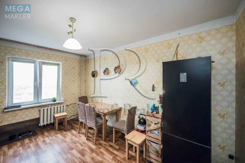 Продаж 3 кімнатної квартири (90/47/14), 10 пов. 16 пов. будинку, <a class="location-link" href="/kiev/" title="Недвижимость Київ">Київ</a>, <a class="location-link" href="/kiev/shevchenkovskij/" title="Недвижимость Шевченківський район">Шевченківський р-н</a>, Бакинська вул., 37Г (изображение 3)