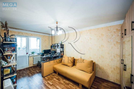 Продаж 3 кімнатної квартири (90/47/14), 10 пов. 16 пов. будинку, <a class="location-link" href="/kiev/" title="Недвижимость Київ">Київ</a>, <a class="location-link" href="/kiev/shevchenkovskij/" title="Недвижимость Шевченківський район">Шевченківський р-н</a>, Бакинська вул., 37Г (изображение 4)