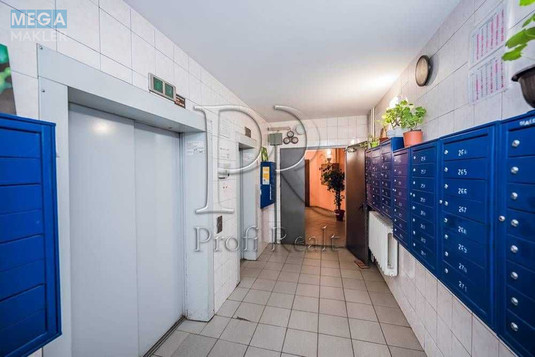 Продаж 3 кімнатної квартири (90/47/14), 10 пов. 16 пов. будинку, <a class="location-link" href="/kiev/" title="Недвижимость Київ">Київ</a>, <a class="location-link" href="/kiev/shevchenkovskij/" title="Недвижимость Шевченківський район">Шевченківський р-н</a>, Бакинська вул., 37Г (изображение 18)