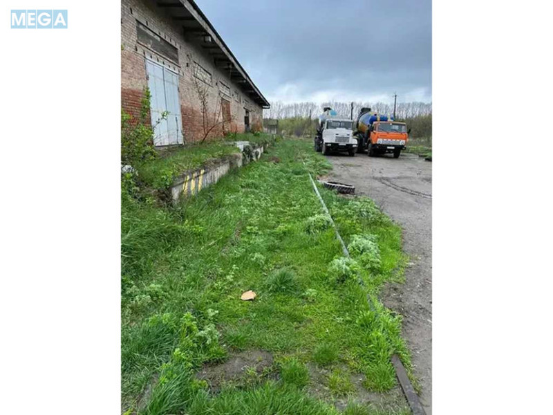 Продаж окремої будівлі/побудови, 1&nbsp;621&nbsp;кв.м, <a class="location-link" href="/bogdanovka-selo-kr-znamenskij-rajon/" title="Недвижимость Богданівка">Богданівка</a>, Вокзальна, 80 (изображение 2)