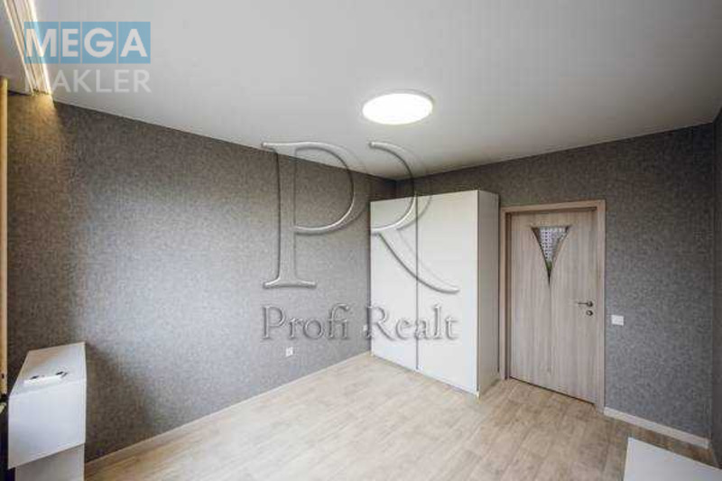 Продаж 3 кімнатної квартири (73/43/8), 13 пов. 16 пов. будинку, <a class="location-link" href="/kiev/" title="Недвижимость Київ">Київ</a>, <a class="location-link" href="/kiev/darnickij/" title="Недвижимость Дарницький район">Дарницький р-н</a>, Поліська вулиця, 4А (изображение 4)